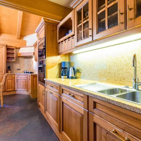 Boutique Apartment With Sauna In Saalbach Hinterglemm Apartament